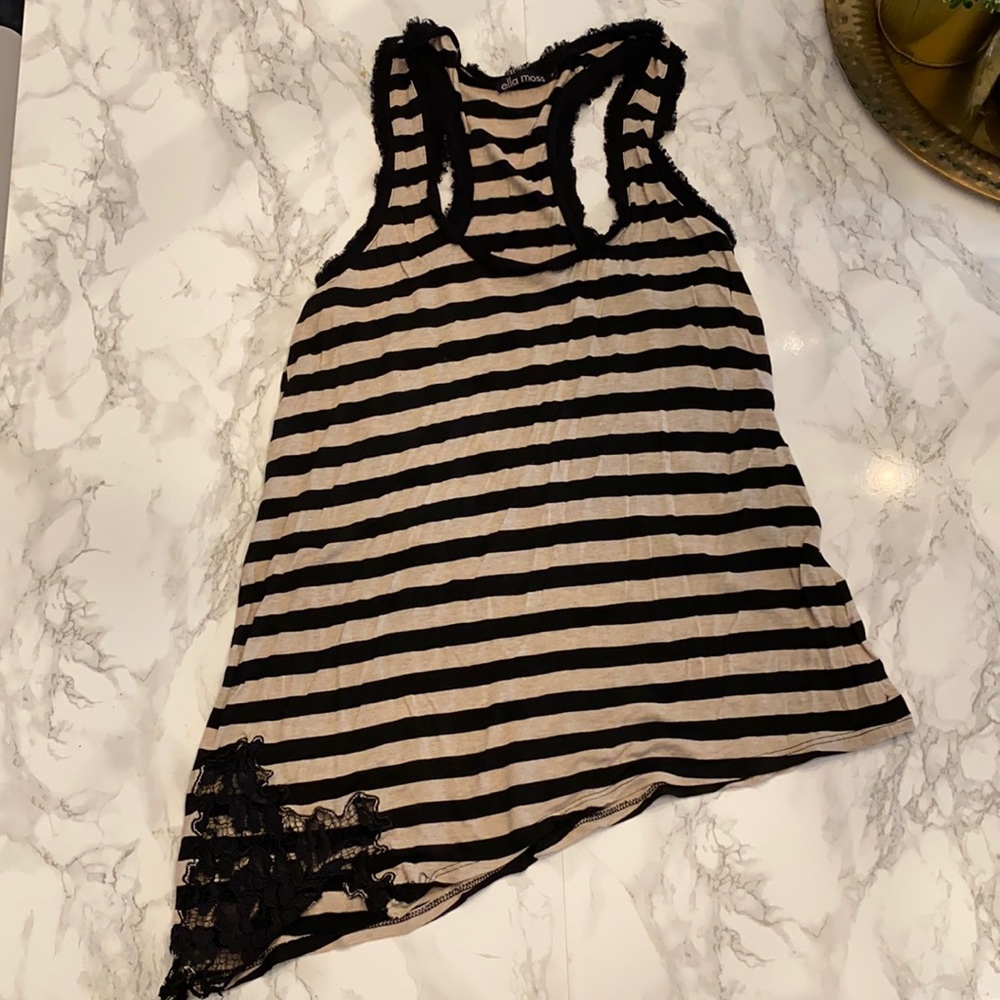 Ella Moss top